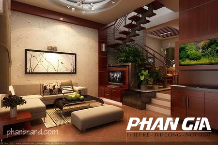 Phòng khách phối gỗ ấm áp với sofa, bàn trà, kệ tivi và cầu thang